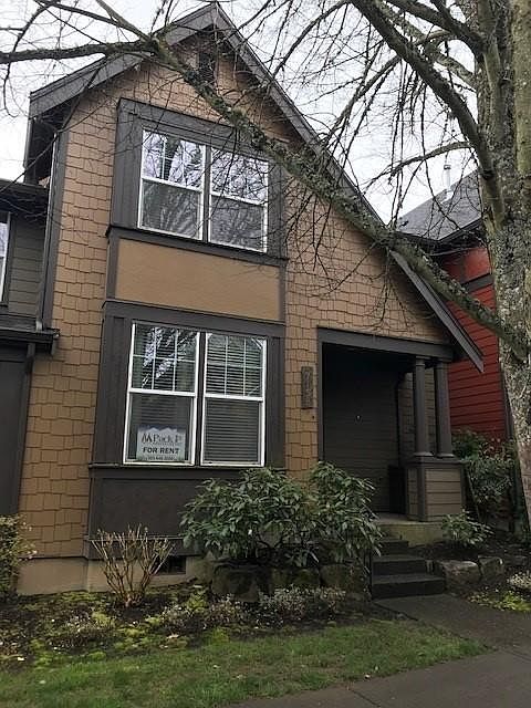 1st image of 7158 NE Stonewater St