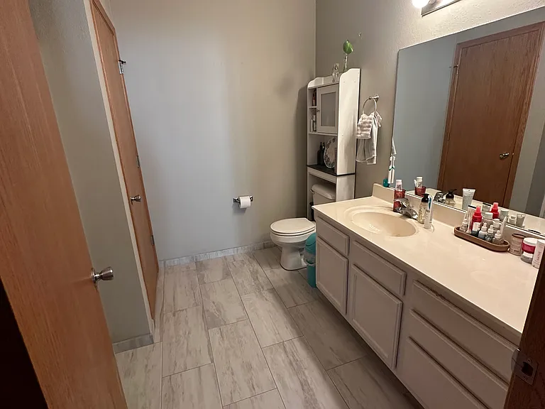 8317 Mansion Hill Ave #4 — Photo 15