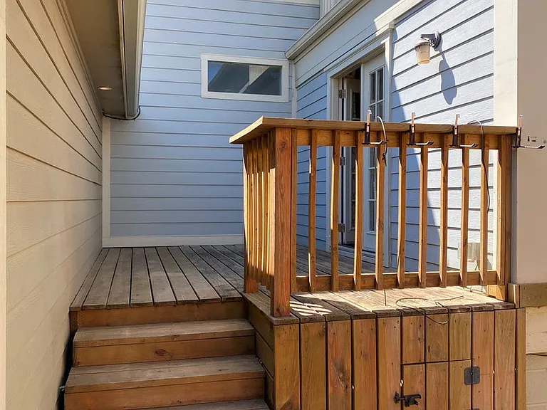 1515 S Carson Ave — Photo 39