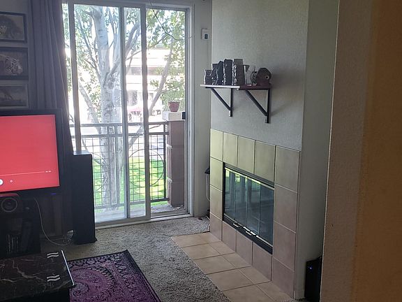 5th image of 752 City Walk Pl APT 3