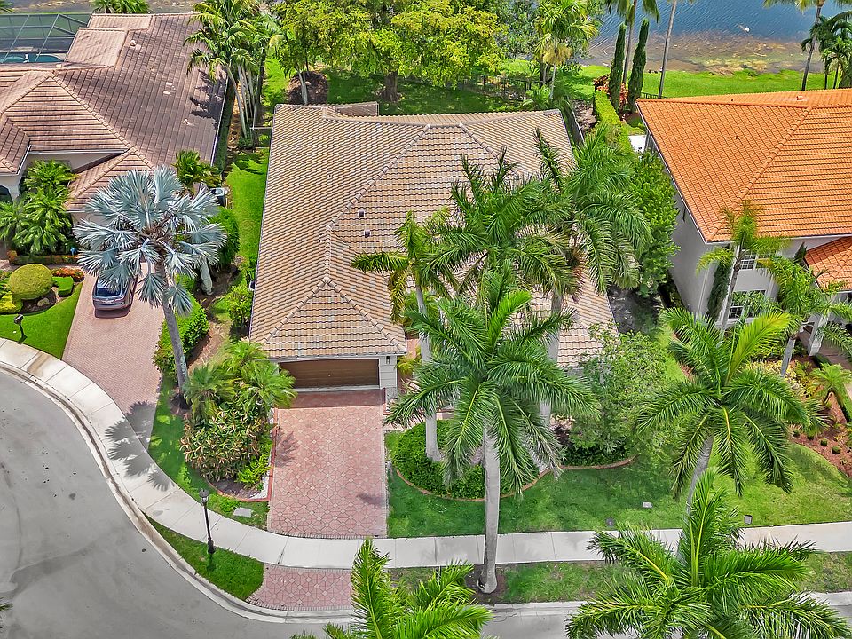 1st image of 2559 Jardin Ln