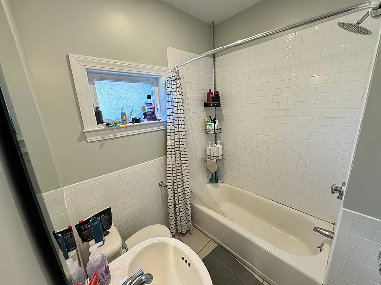 6 Saint James Pl — Photo 17