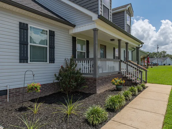 315 Daytona Dr, Cornersville, TN 37047