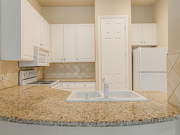 5th image of 2400 McCue Rd APT 262