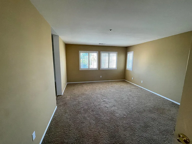 9963 Fieldthorn St — Photo 10