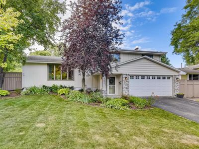 7001 Knoll St, Golden Valley, MN, 55427