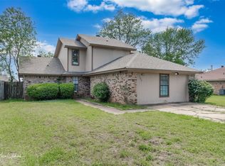 103 S Parkridge Dr, Benton, LA 71006