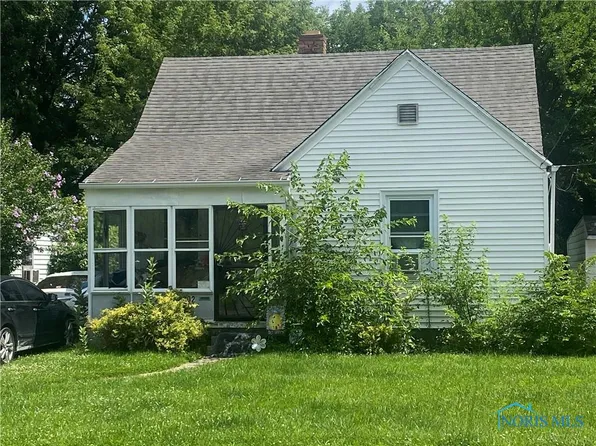 1202 Brookley Blvd, Toledo, OH 43607