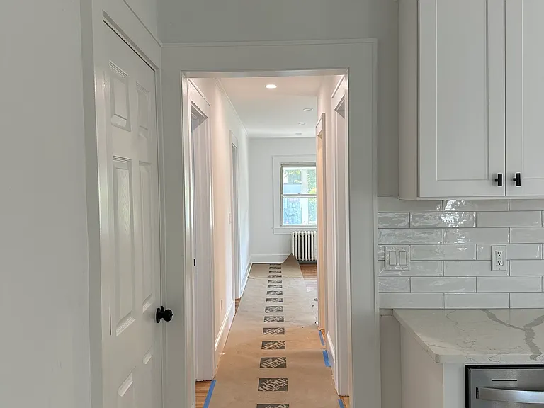 18 Parker Ave — Photo 6