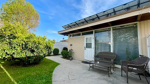 25662 Lane St Photo 1