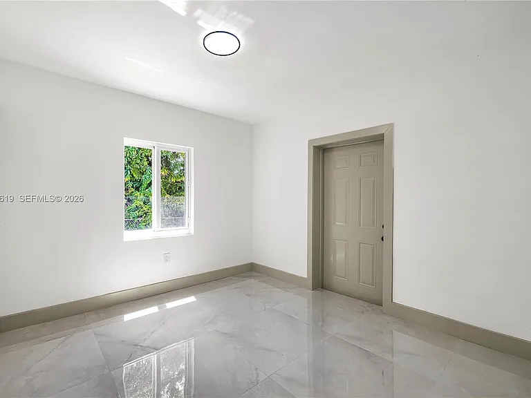 5410 SW 2nd St — Photo 16