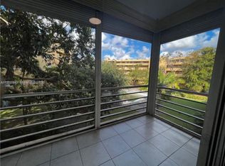 308-4111 Stirling Rd #308, Fort Lauderdale, FL 33314