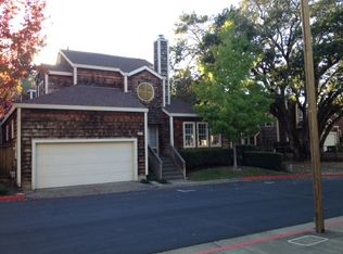 2651 Lago Oaks Dr, Santa Rosa, CA 95405