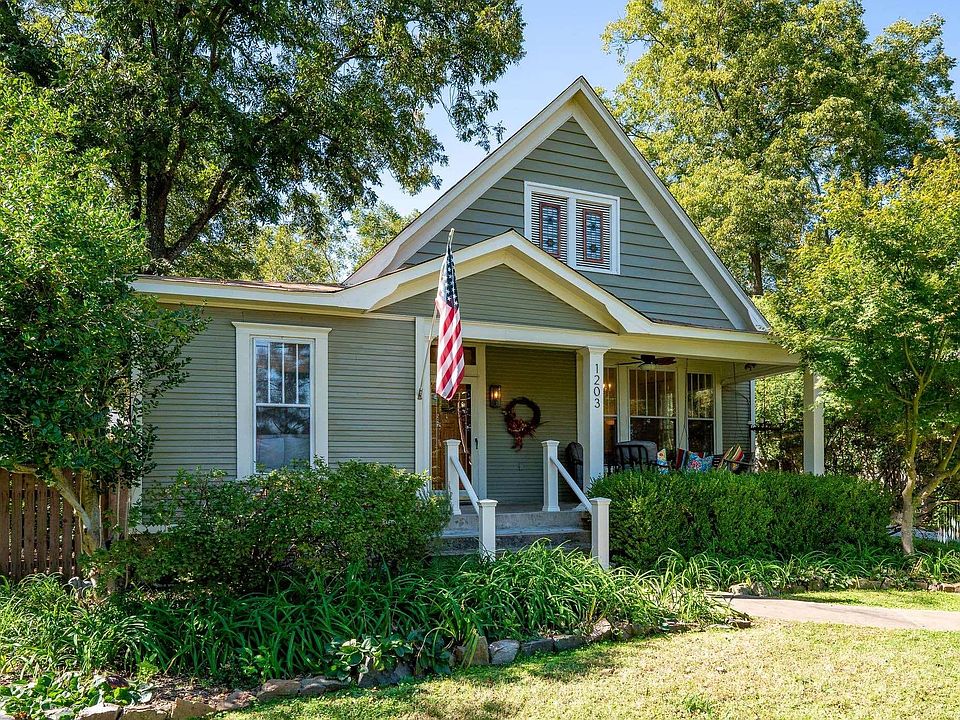 1203 Clifton St, Conway, AR 72034 Zillow