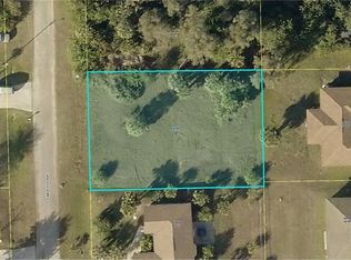 1122 Carlfield Ave, Lehigh Acres, FL 33971