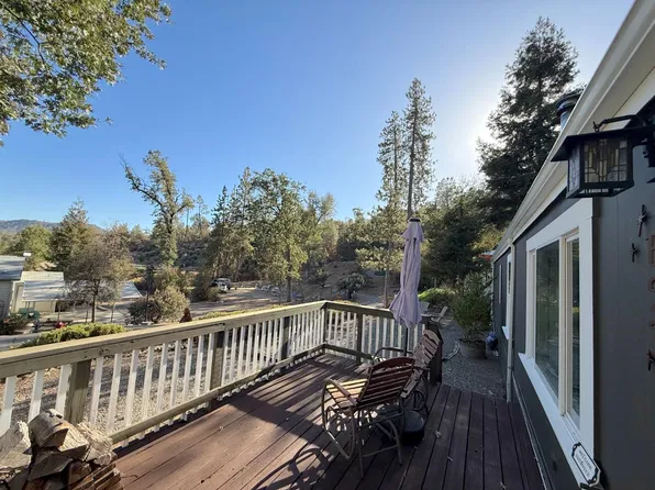 43555 Highway 41 Unit B23, Oakhurst, CA 93644