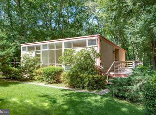 7416 Rebecca Dr, Alexandria, VA 22307