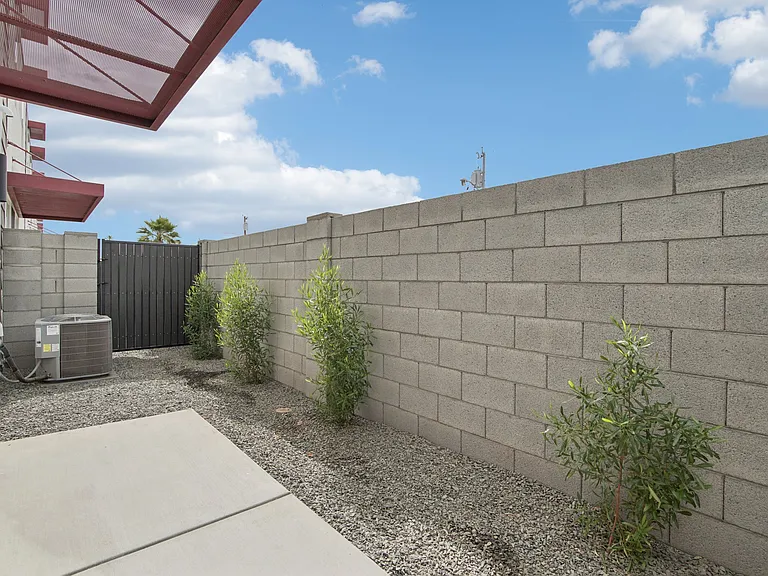 Pasadena Townhomes — Photo 29
