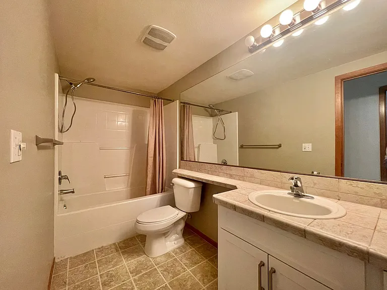 6804 224th St SW — Photo 31