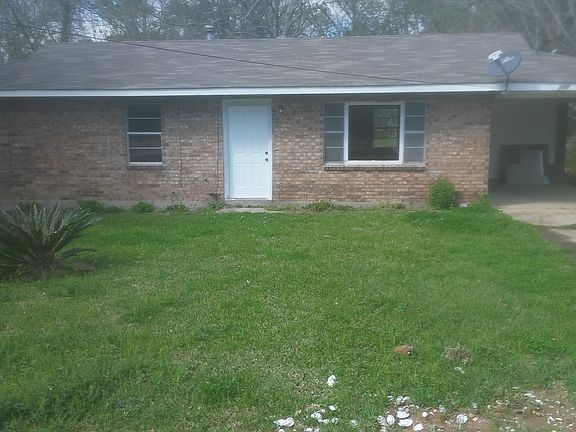 2nd image of 307 Oak St