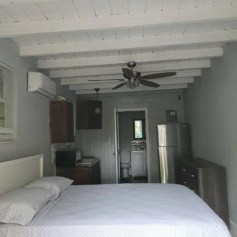 1 bed, 1.0 bath, 1407 sqft, $1,350 — Photo 4