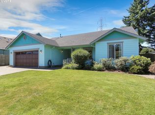 19543 Silverfox Pkwy, Oregon City, OR 97045