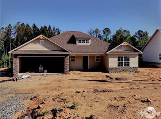 104 Lee Road 2208, Salem, AL 36874