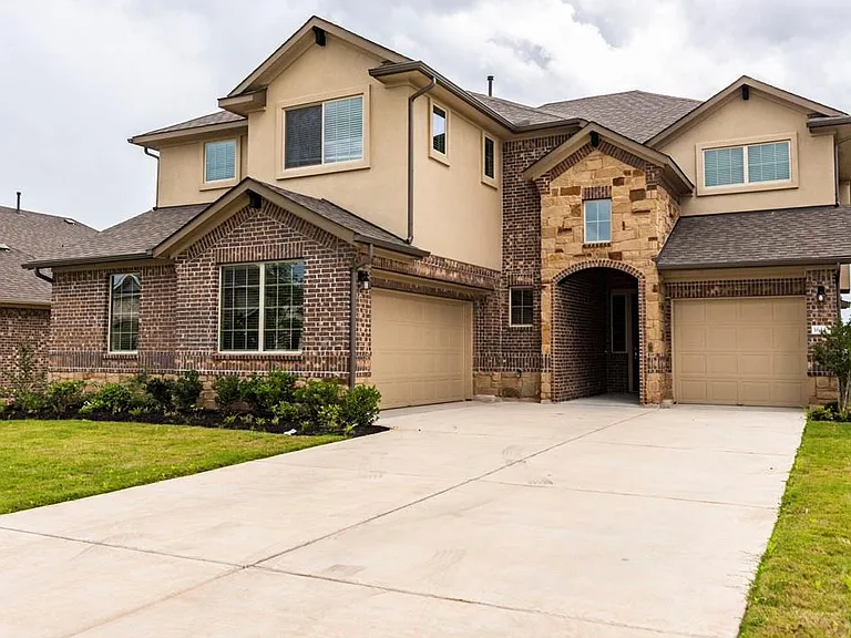 16445 Marcello Dr — Photo 37