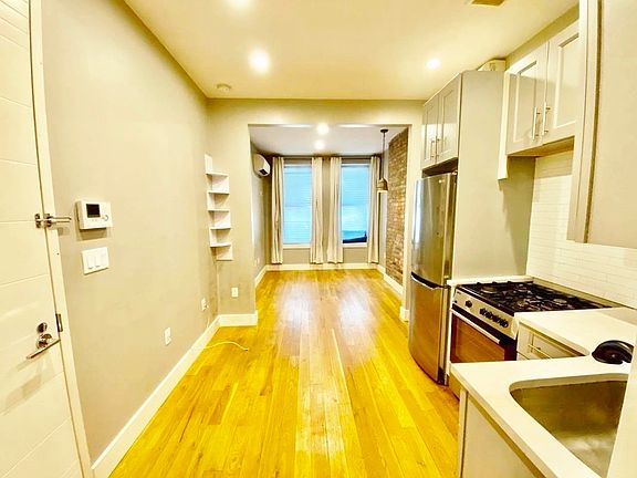2nd image of 423 Rogers Ave #1B