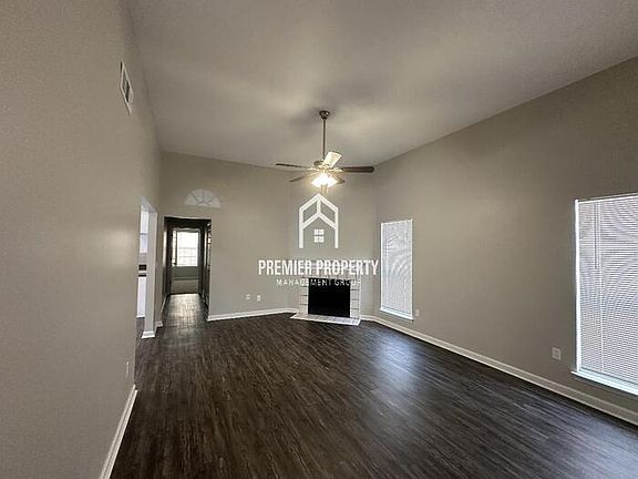 4th image of 6746 N Regency Park Cir