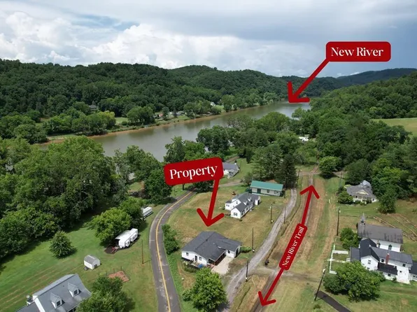 1552 Allisonia Rd, Hiwassee, VA 24347