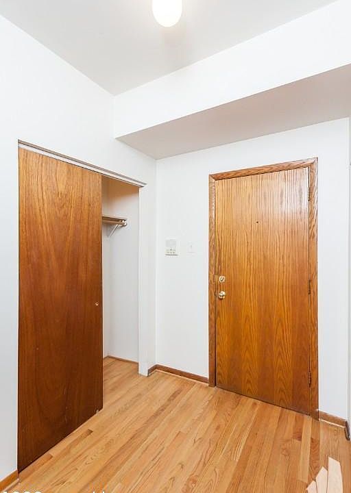 1st image of 1022 N Oakley Blvd #1125