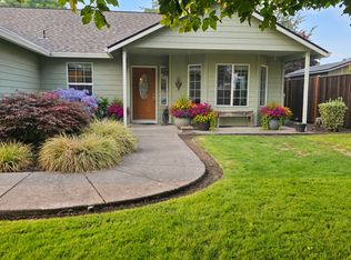 463 Taz Ln, Eugene, OR 97404