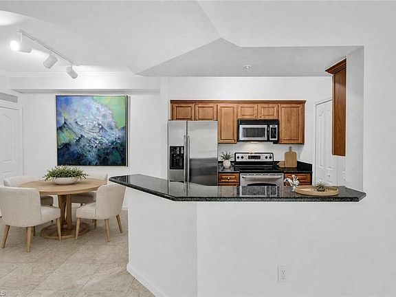 3rd image of 12955 Positano CIR #306