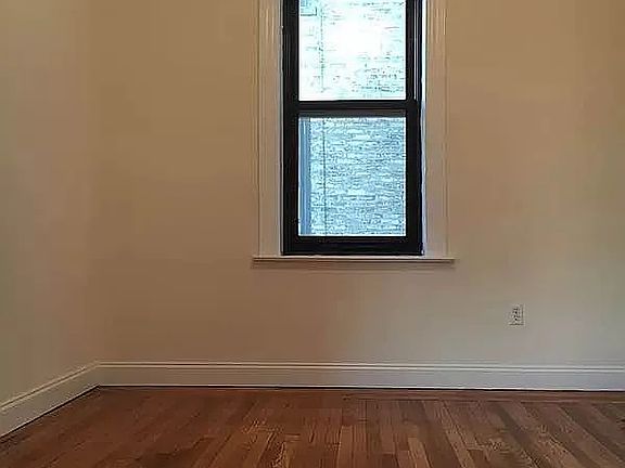 3rd image of 35 Orange St APT 4G