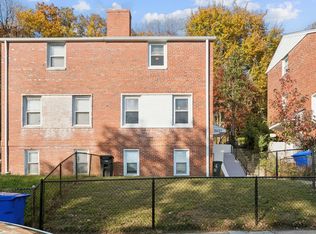 3621 Kemper Rd, Arlington, VA 22206