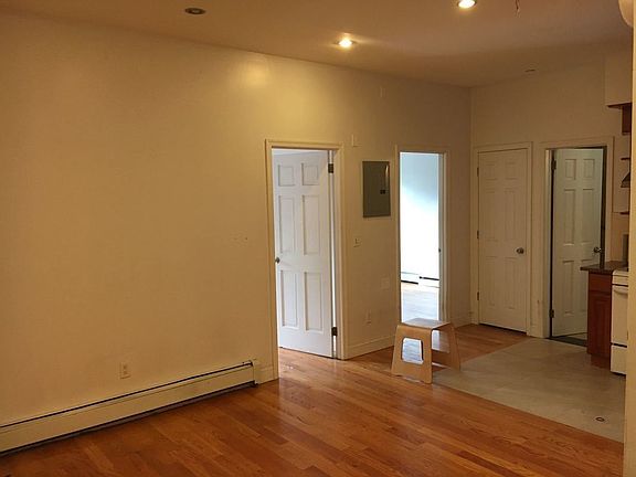 2nd image of 256 Himrod St APT 1R