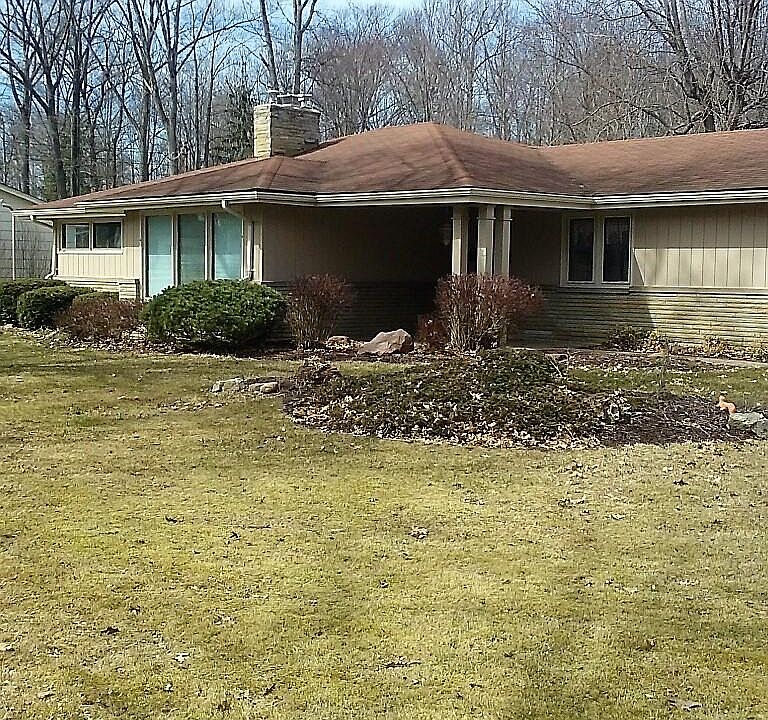 1st image of 3188 Highland Ave