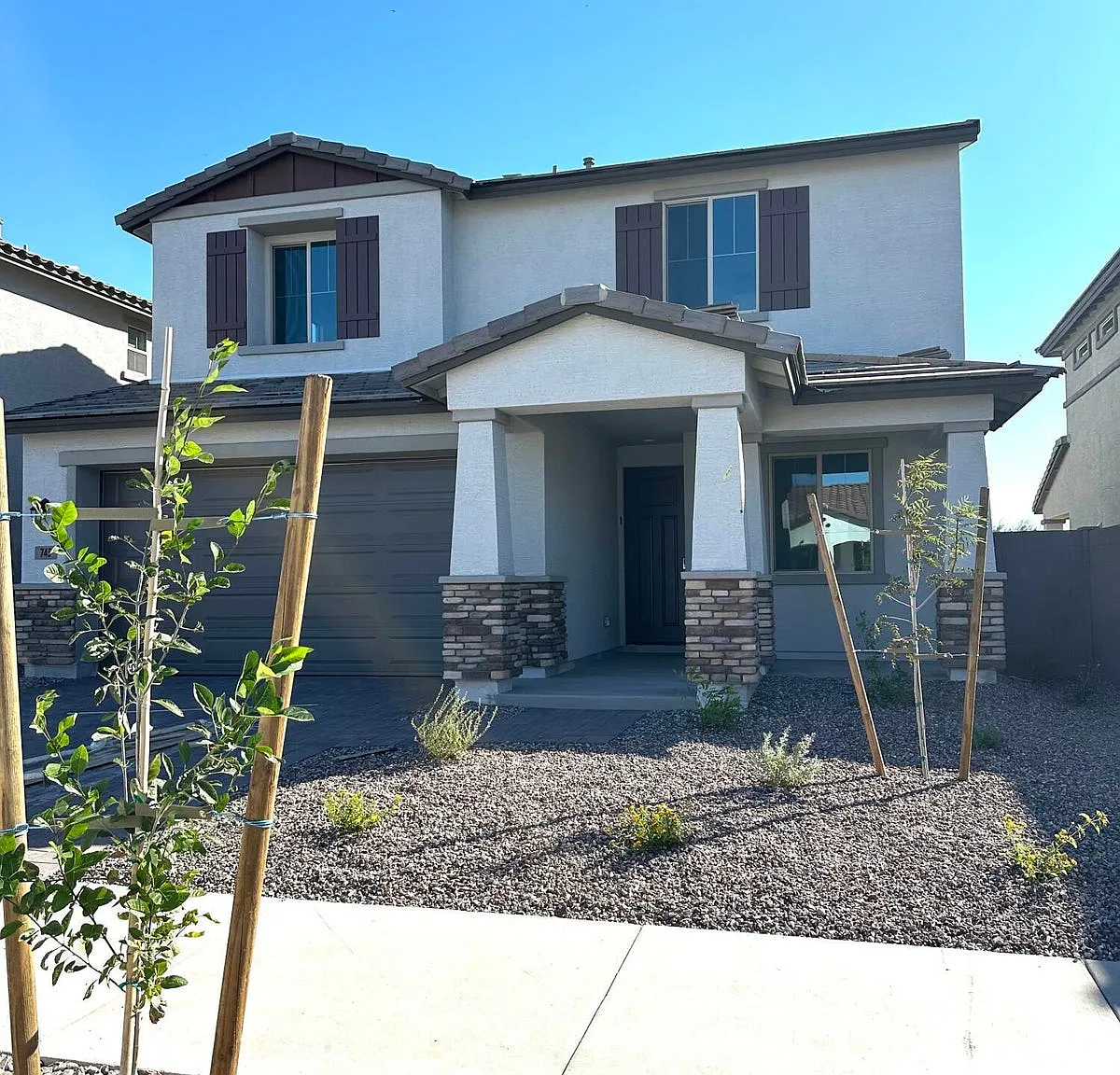 4 bed, 2200 sqft, $2,750 — Photo 1