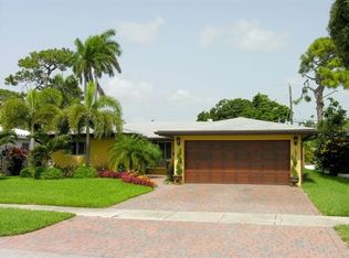 1919 N Victoria Park Rd, Fort Lauderdale, FL 33305