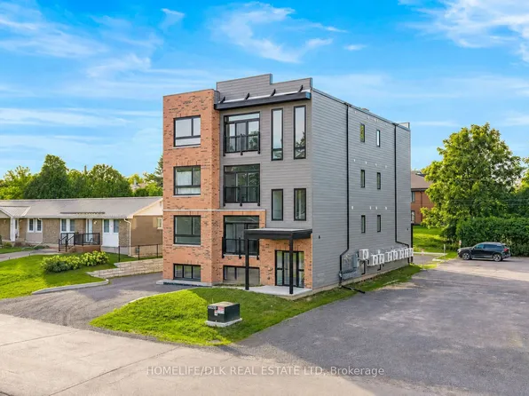 5 Queen St, North Grenville, ON K0G 1J0
