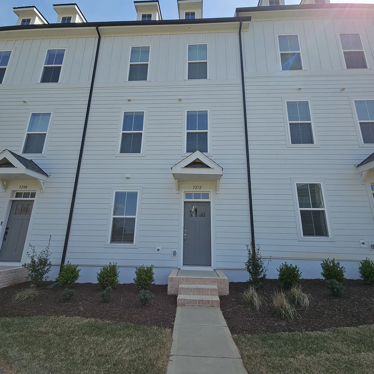 Rental unit - 3212 Drift St