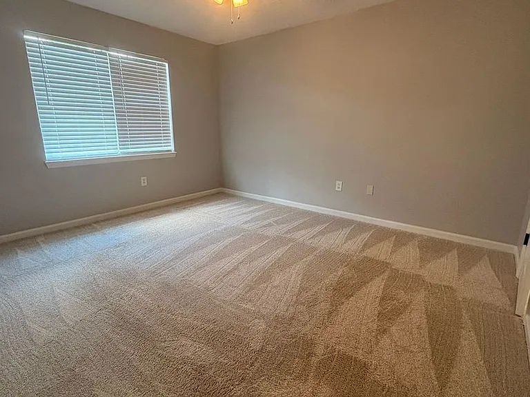 2165 Milledge Ave #A12 — Photo 10