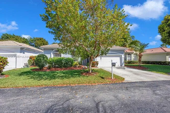 2405 SE 5th Ct — Photo 5