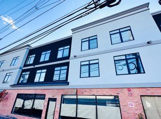 204 Rosa Parks Blvd #2, Paterson, NJ 07501