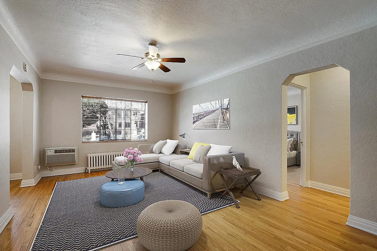 Park Aire Apartments — Photo 2
