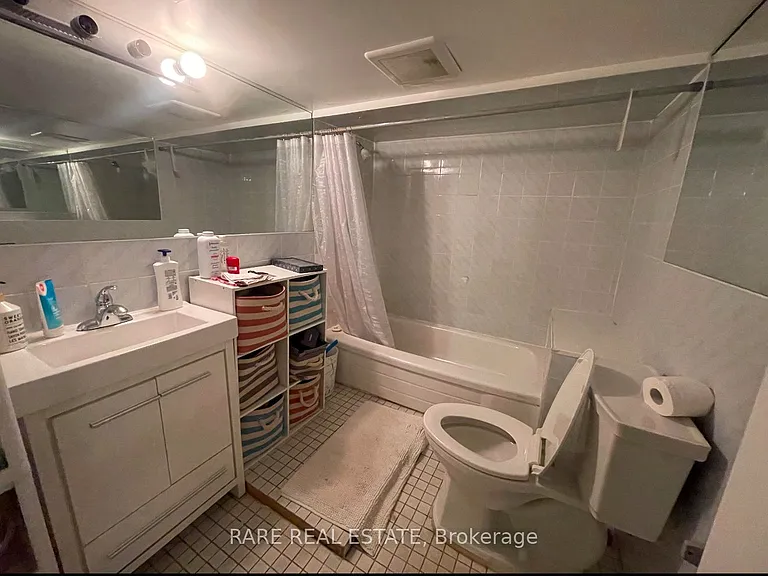 97 Trinity St #1 — Photo 7