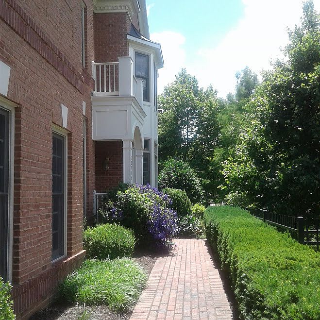 Exterior Features