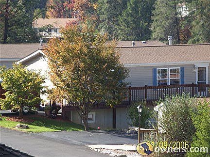 Fall in the montains