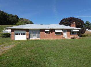 1733 Whitetop Rd, Chilhowie, VA 24319